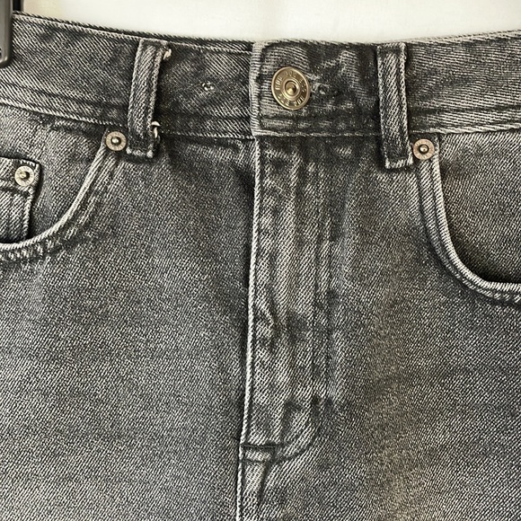 Y2K Urban Outfitters BDG Black Rigid Denim Mini Skirt - Size Small - Picture 2 of 10